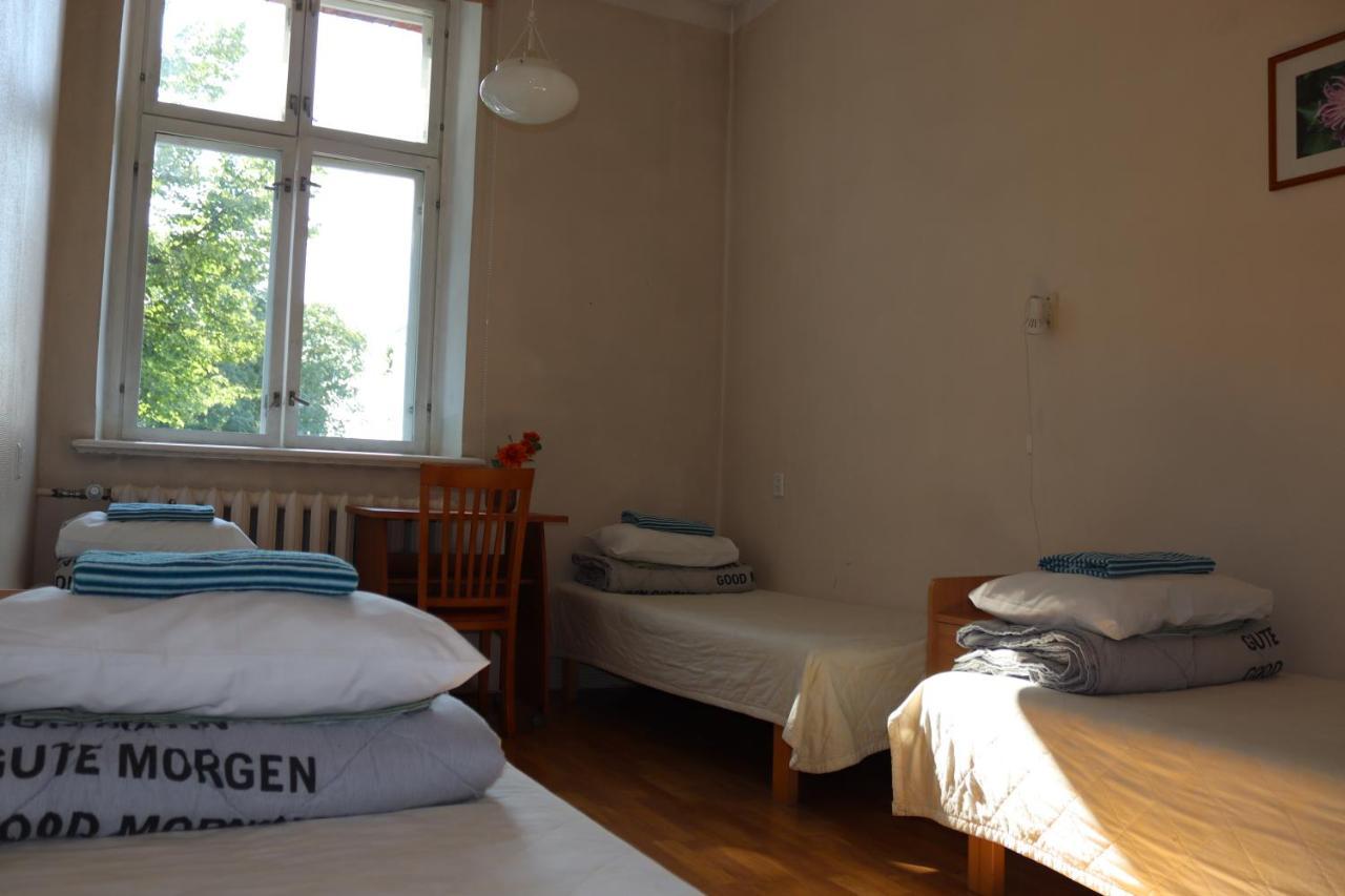 פארנו Hostel Louna מראה חיצוני תמונה