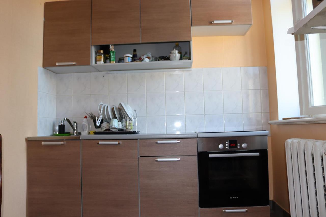 פארנו Hostel Louna מראה חיצוני תמונה