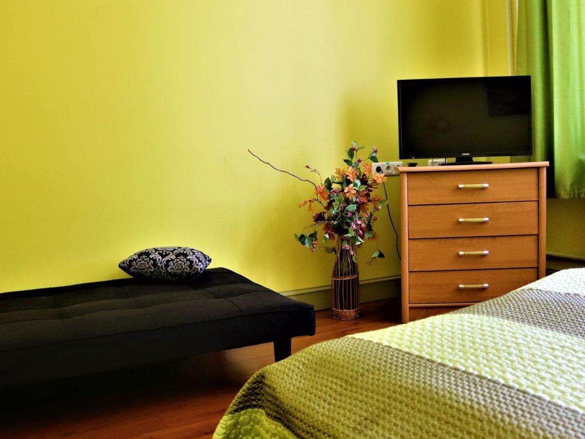 פארנו Hostel Louna מראה חיצוני תמונה