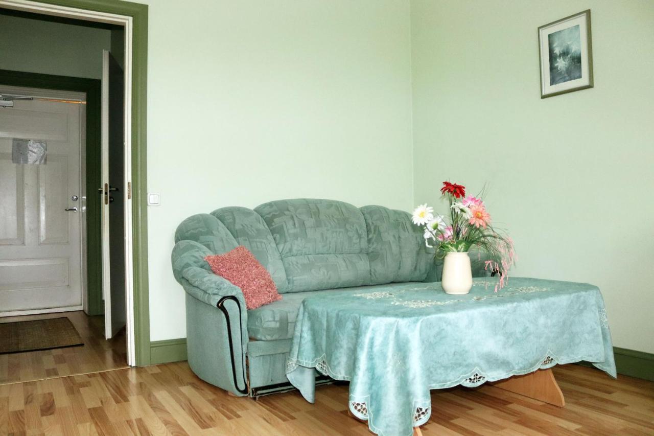 פארנו Hostel Louna מראה חיצוני תמונה