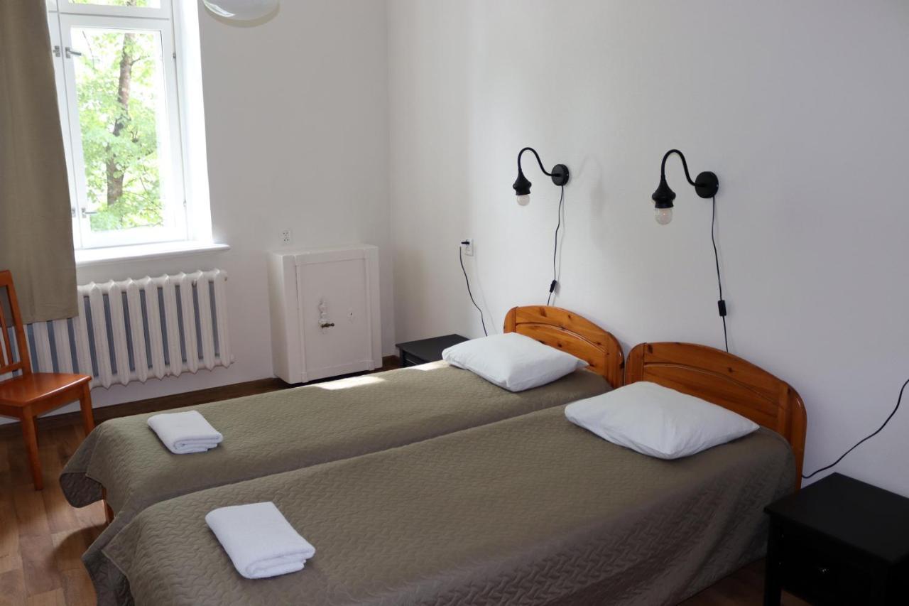 פארנו Hostel Louna מראה חיצוני תמונה